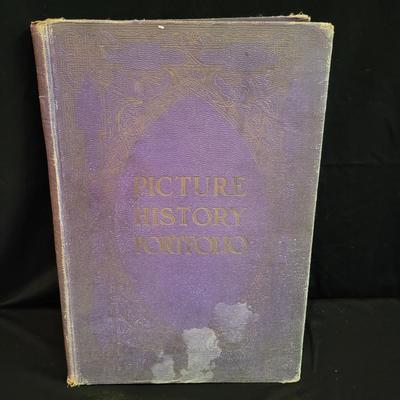 A Pair of Vintage Picture Portfolio Books (S-DW)