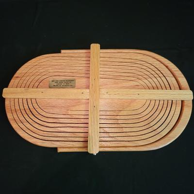 A Pair of Collapsible Baskets (S-DW)