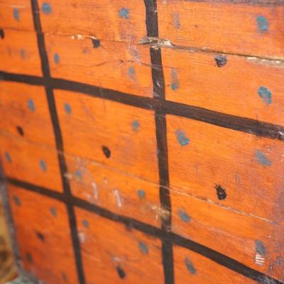 WHIMSICAL  FOLK ART PAINTED PRIMITIVE AMERICANA WOODEN TRUNK OLD ORANGE PAINT W/POLKA DOTS