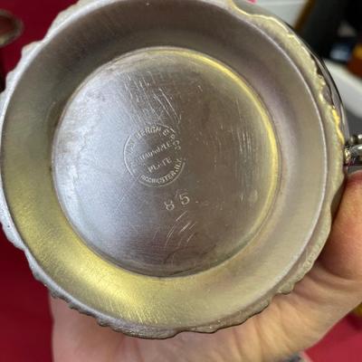 Teapot, cream and sugar, tray