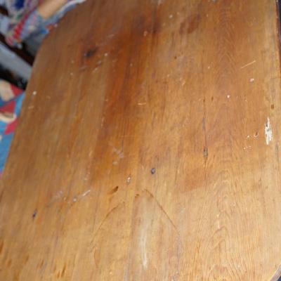 ANTIQUE PINE PRIMITIVE FOLD UP TAVERN TABLE