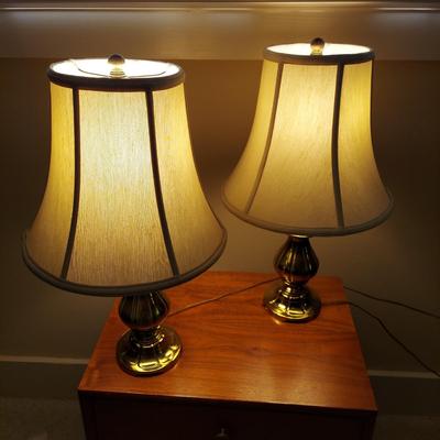Two Brass Lamps (GB-BBL)