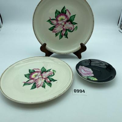 Floral plates