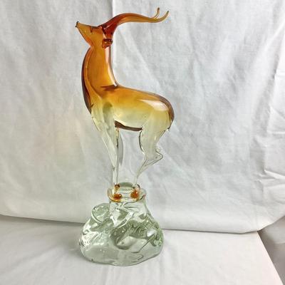 Lot 424 Vintage 1950â€™s Salviati Murano Hand Blown Italian Glass, Amber Deer Stag