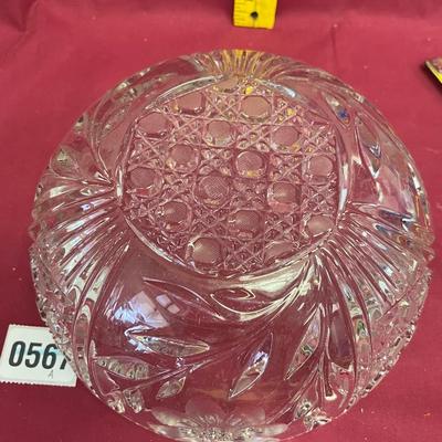 Cut glass crystal bowl 8 1/4â€x 3 1/2â€
