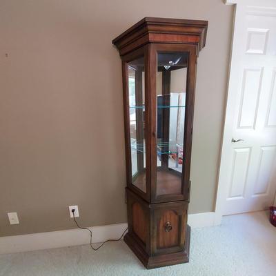 Curio Cabinet with Mirror Back (GB-BBL)