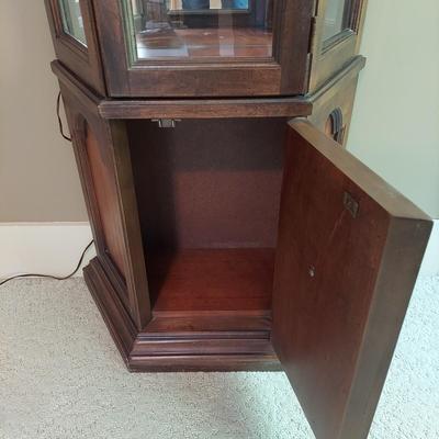 Curio Cabinet with Mirror Back (GB-BBL)