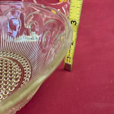 Indiana glass thumbprint bowl 81/2â€x 3â€