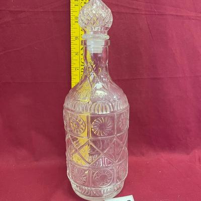 Liquid decanter