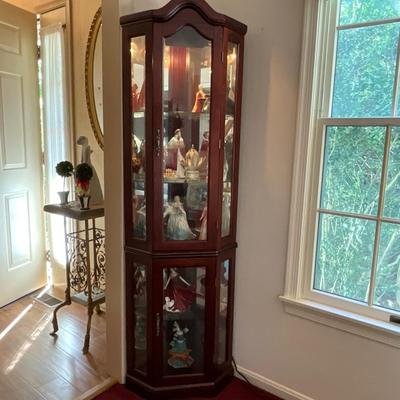 450 Mahogany Glass Front Curio Corner Cabinet
