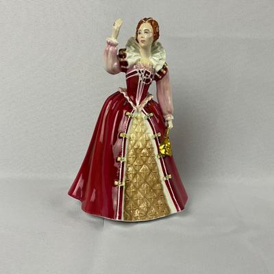 451 Royal Doulton "Queen Elizabeth I " Figurine