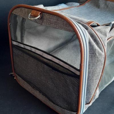 Mr. Peanut's soft sided dog carrier bag with clasp locking zippers