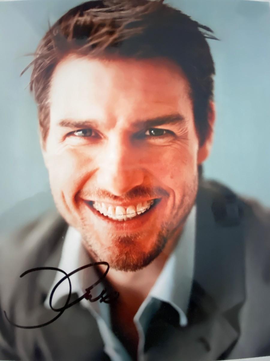 TOM CRUISE Signed Autographed Photo COA Hologram