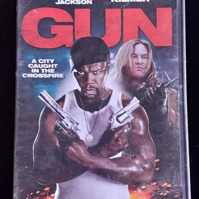 Movies on DVD The Bourne Ultimatum, On the Road, Turf war, Matrix and other great titles!