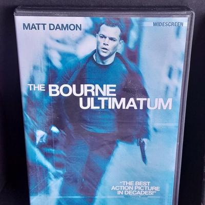 Movies on DVD The Bourne Ultimatum, On the Road, Turf war, Matrix and other great titles!