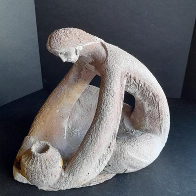 Unique Yard statue Garden Art Possibly a Replica? 1988 Acoma Austin Productions Sculpture La Olla De La Vida