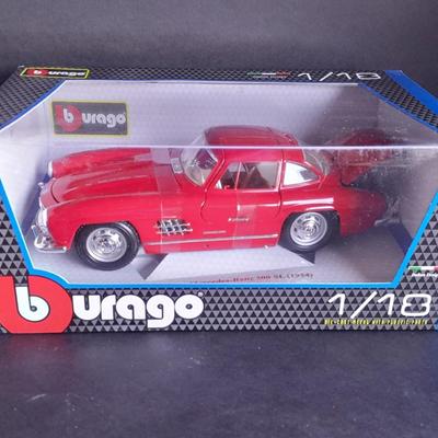 Bburago 1/18 scale Die Cast 1954 Mercedes- Benz 300 SL