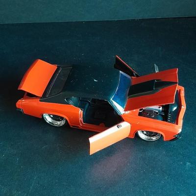 1:24 scale 1969 Chevy Chevelle SS Jada toys die cast car.