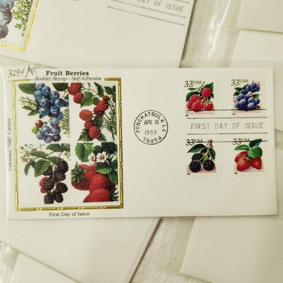7 - FIRST DAY STAMPS - 2000 FOUR FRUIT BERRIES