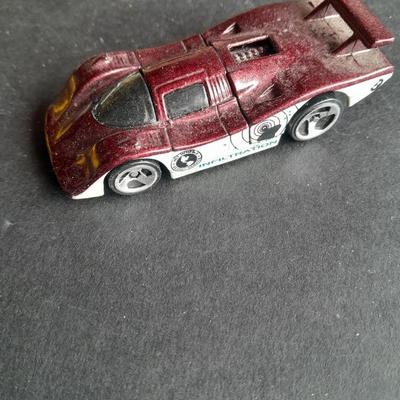 Five collectible Hot Wheel cars