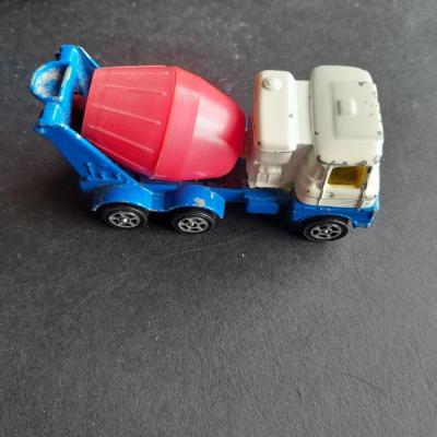Corgi Junior car's, Tomica, and Corgi Whizz Wheels, cars