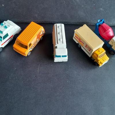 Corgi Junior car's, Tomica, and Corgi Whizz Wheels, cars