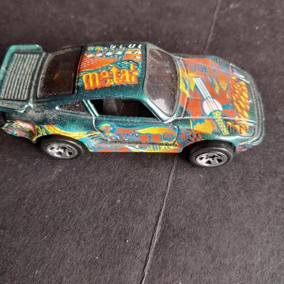 Five Hot wheels Cars