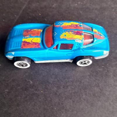 Five Hot wheels Cars