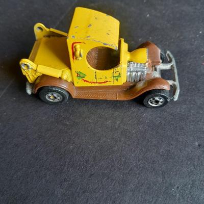 Five Hot wheel Cars