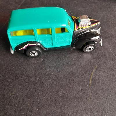 Five Hot wheel Cars