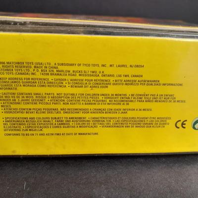1996 Matchbox Cars 75 Collection Collector's Carry Case and trays with Play City