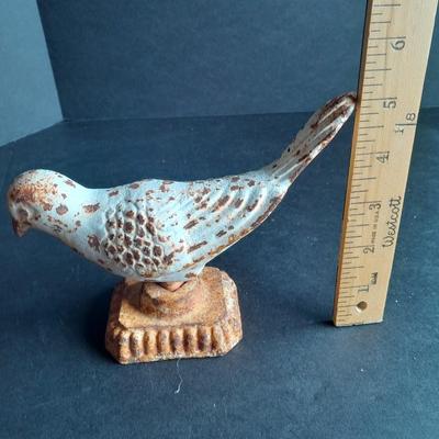 Antique 5" Cast iron Bird Figural decor / door stop #2