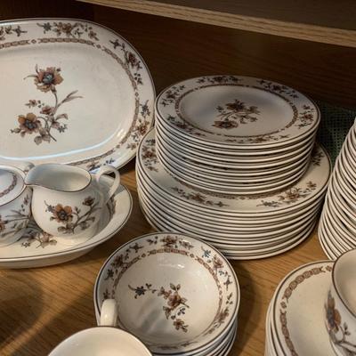 Noritake Versatone â€œNew Castleâ€ China Set