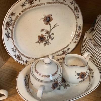 Noritake Versatone â€œNew Castleâ€ China Set