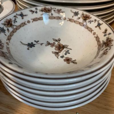 Noritake Versatone â€œNew Castleâ€ China Set