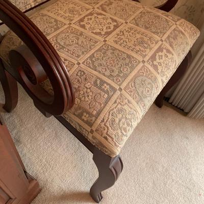 Dining Table, 4 Chairs, 2 Accent Chairs, Leaf & Pads