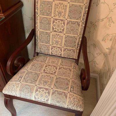 Dining Table, 4 Chairs, 2 Accent Chairs, Leaf & Pads