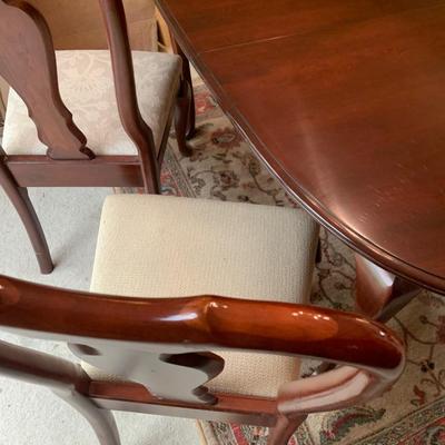 Dining Table, 4 Chairs, 2 Accent Chairs, Leaf & Pads