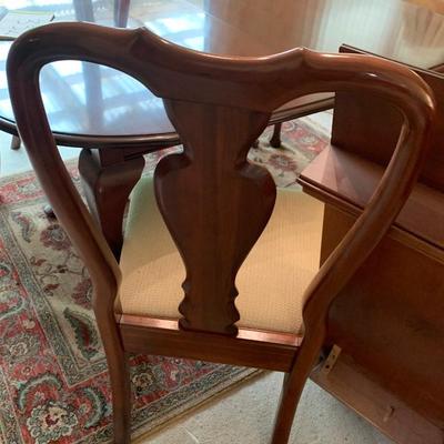 Dining Table, 4 Chairs, 2 Accent Chairs, Leaf & Pads