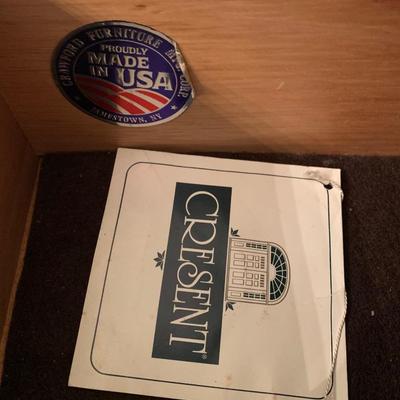 Cresent Furniture Co. Light Up China Cabinet