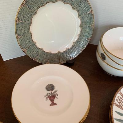 Modern LENOX Mosiac Italian Collection Fine China Pieces
