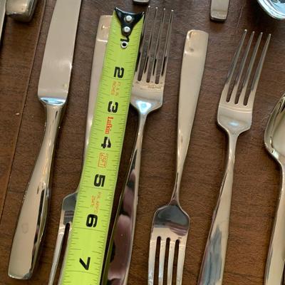 YAMAZAKI Flatware Setting For FOUR