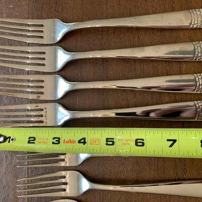 LENOX Flatware Service For FOUR w/ Serving Pieces