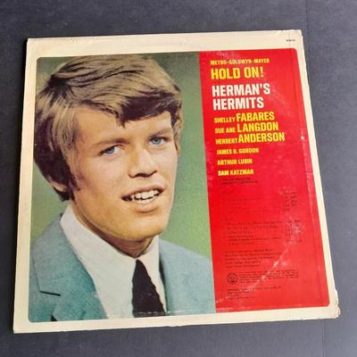Vinyl LP Records 45's Marty Robbins, Ken Thompson, Herman's Hermits on tour, The Sandpipers and more