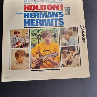 Vinyl LP Records 45's Marty Robbins, Ken Thompson, Herman's Hermits on tour, The Sandpipers and more
