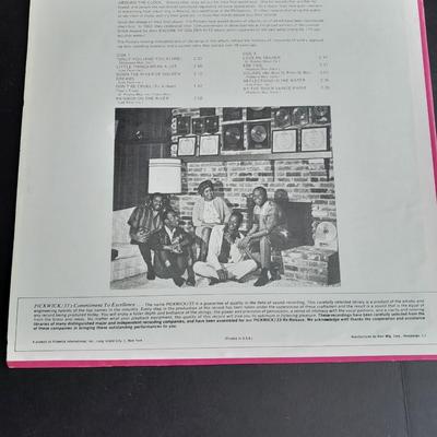 Vinyl LP Records 45's Marty Robbins, Ken Thompson, Herman's Hermits on tour, The Sandpipers and more