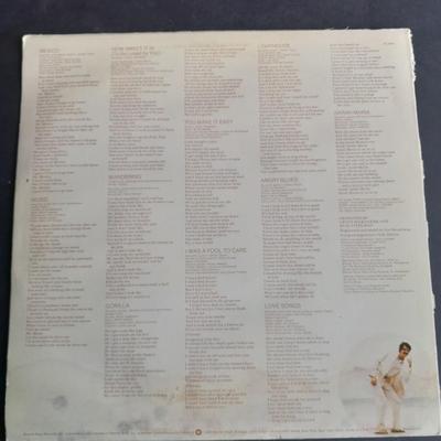 Vinyl LP Records 45's Gary Bonds, The Doobie Brother, Carpenters, Carly Simon, Stevie Wonder, and more