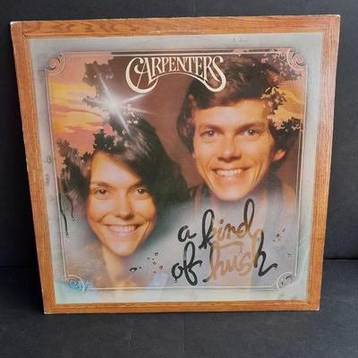 Vinyl LP Records 45's Gary Bonds, The Doobie Brother, Carpenters, Carly Simon, Stevie Wonder, and more