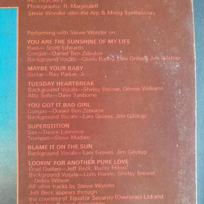 Vinyl LP Records 45's Gary Bonds, The Doobie Brother, Carpenters, Carly Simon, Stevie Wonder, and more
