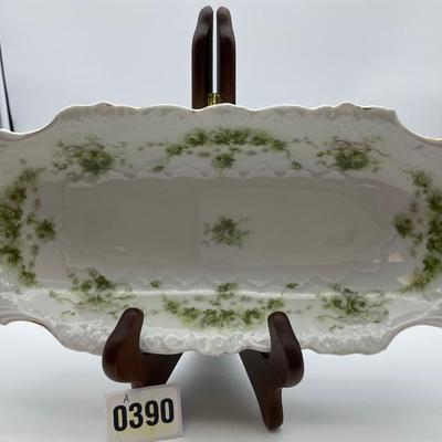 Oval platter